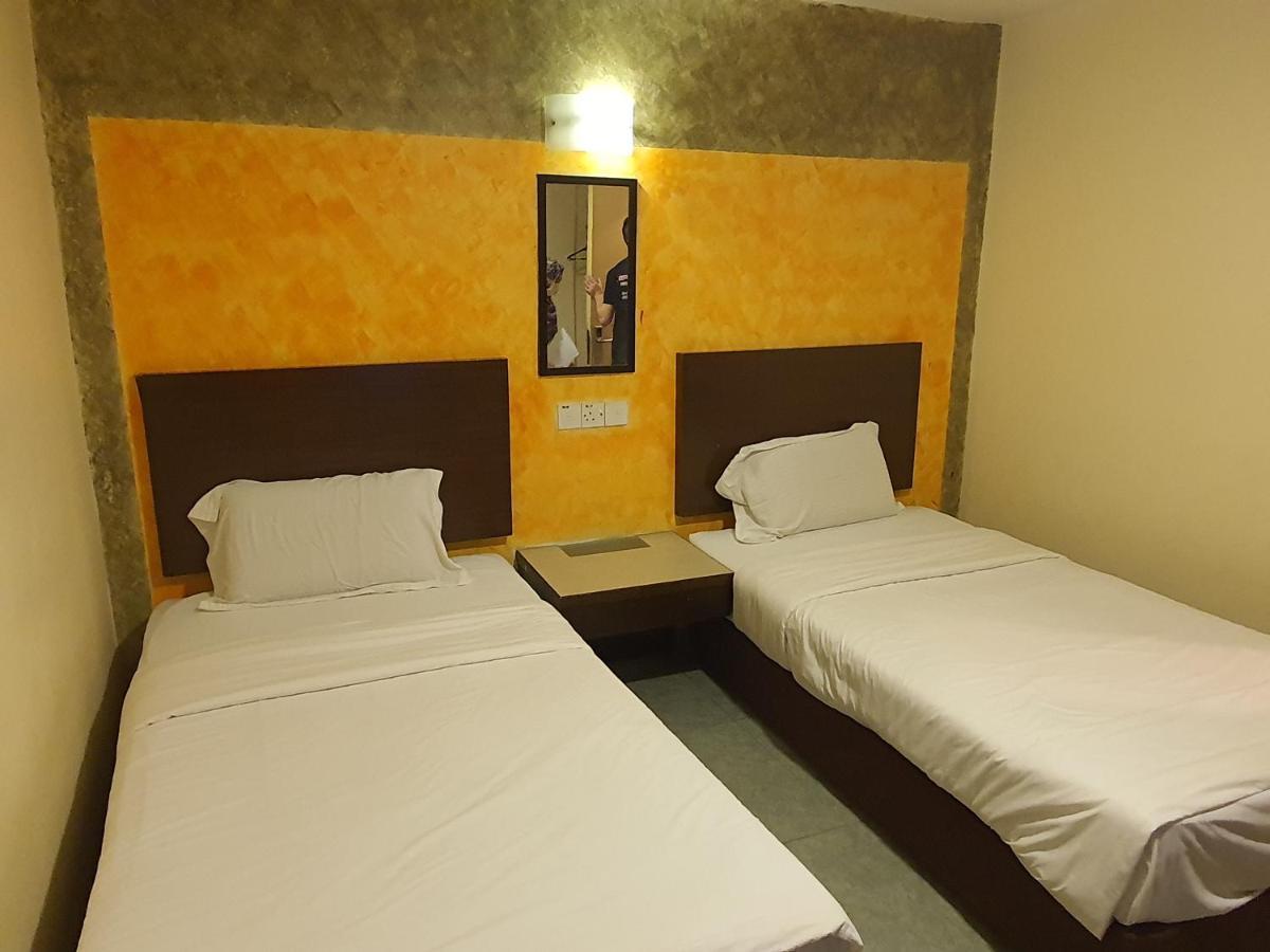 Avaria Boutique Hotel Malacca Exterior photo